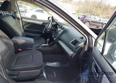 2018 Subaru Outback 2.5I Premium из США, поврежденный, VIN 4S4BSACC9J3282164